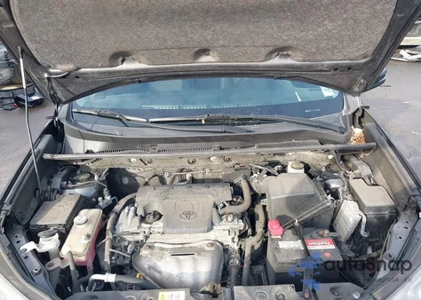 2018 Toyota Rav4 Xle z USA, uszkodzony, nr VIN JTMRFREV1JJ192507